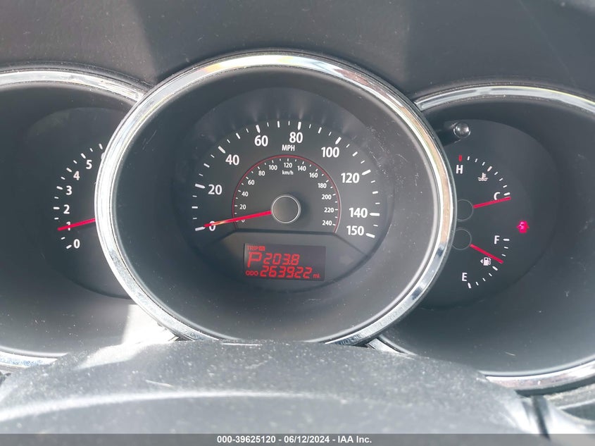 2011 Kia Sorento Lx VIN: 5XYKT3A17BG103941 Lot: 39625120