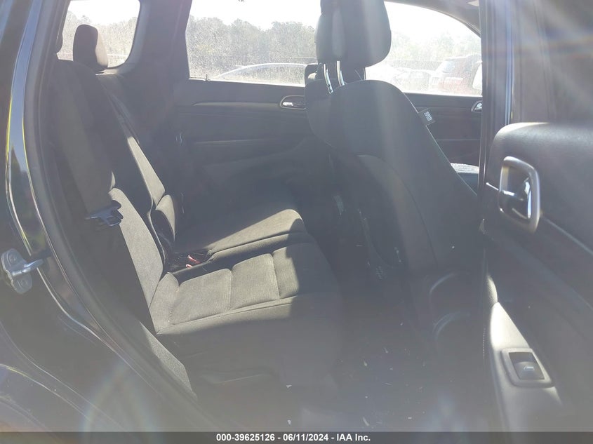 2014 Jeep Grand Cherokee Laredo VIN: 1C4RJFAG2EC106569 Lot: 39625126