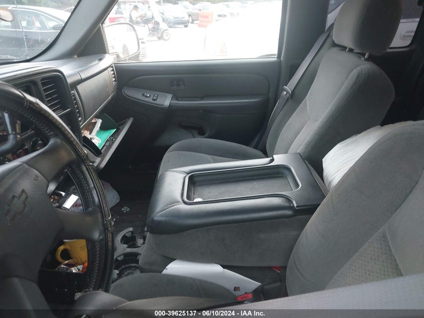 2003 Chevrolet Silverado 1500 Ls VIN: 2GCEC19V631183804 Lot: 39625137