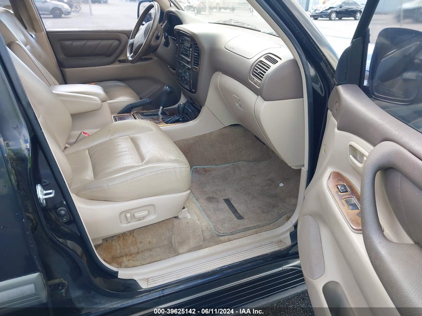 2000 Toyota Land Cruiser VIN: JT3HT05J4Y0099076 Lot: 39625142