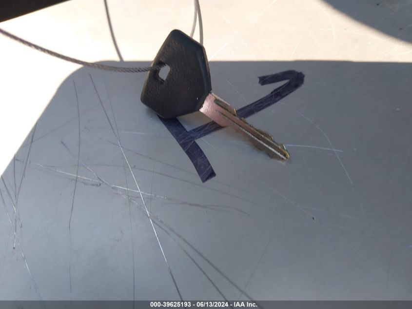 1998 Jeep Cherokee Classic/Sport VIN: 1J4FT68S8WL214553 Lot: 39625193