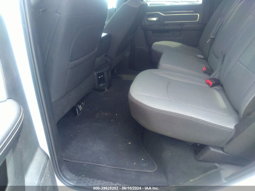 2023 Ram 3500 Big Horn 4X4 6'4 Box VIN: 3C63R3DL0PG531737 Lot: 39625202