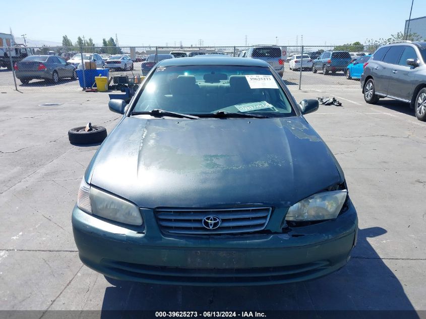 JT2B622K21056683 2001 Toyota Camry Le