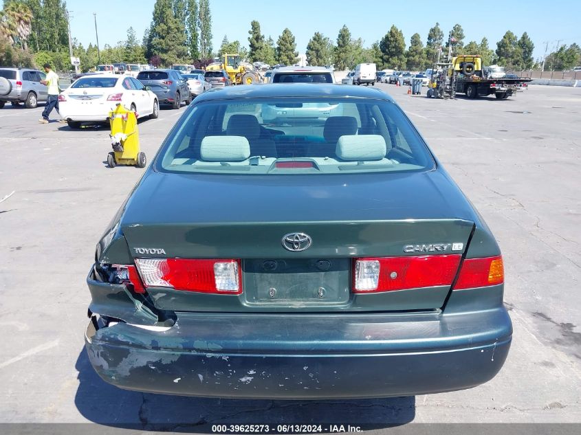 JT2B622K21056683 2001 Toyota Camry Le