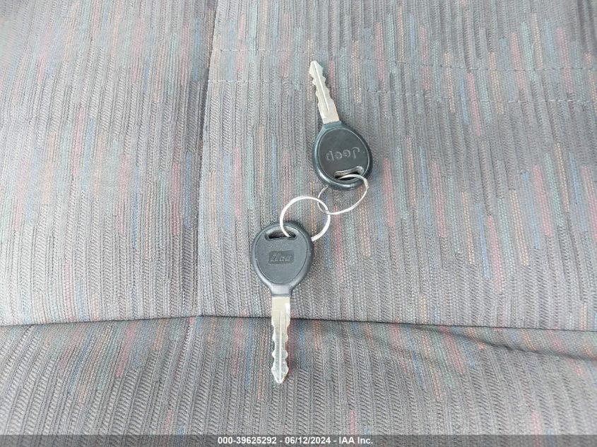 2003 Jeep Wrangler Sport VIN: 1J4FA49S13P323336 Lot: 39625292