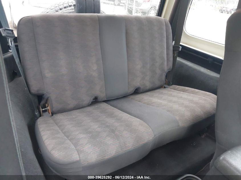 2003 Jeep Wrangler Sport VIN: 1J4FA49S13P323336 Lot: 39625292