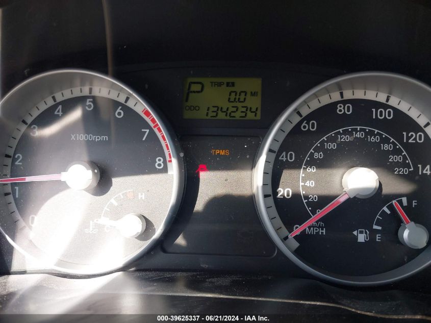 2008 Hyundai Accent Gls VIN: KMHCN46C38U272890 Lot: 39625337