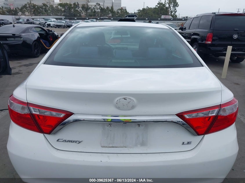 2015 Toyota Camry Le VIN: 4T4BF1FK7FR446834 Lot: 39625367