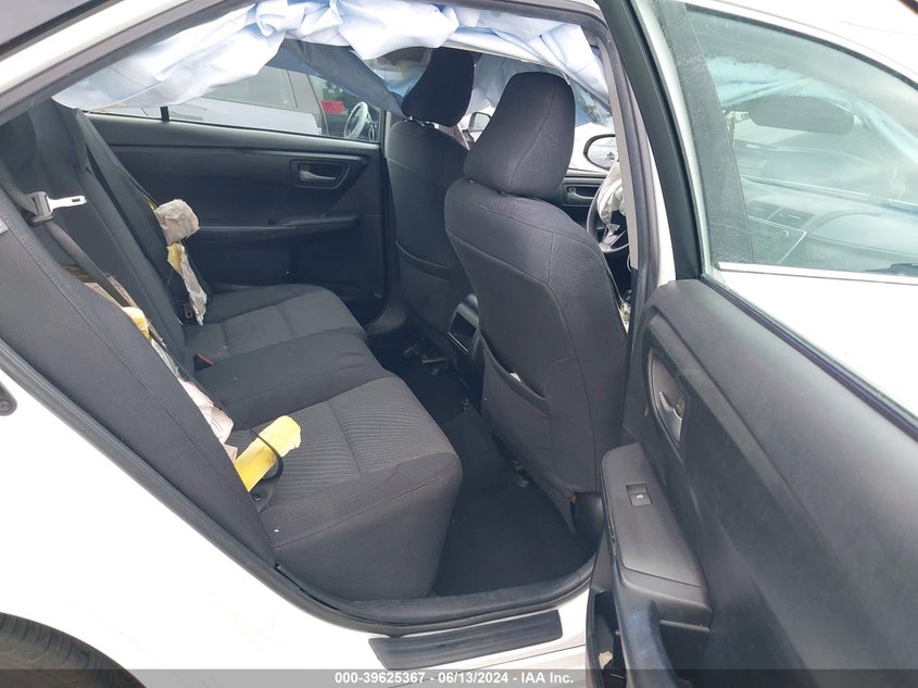 2015 Toyota Camry Le VIN: 4T4BF1FK7FR446834 Lot: 39625367