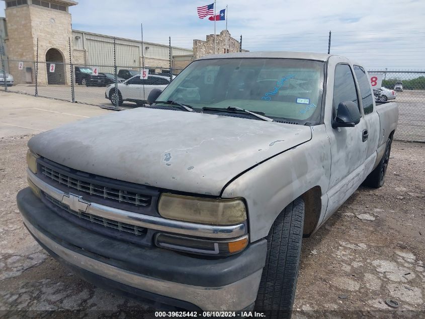 2000 Chevrolet Silverado C1500 VIN: 2GCEC19T6Y1258409 Lot: 39625442