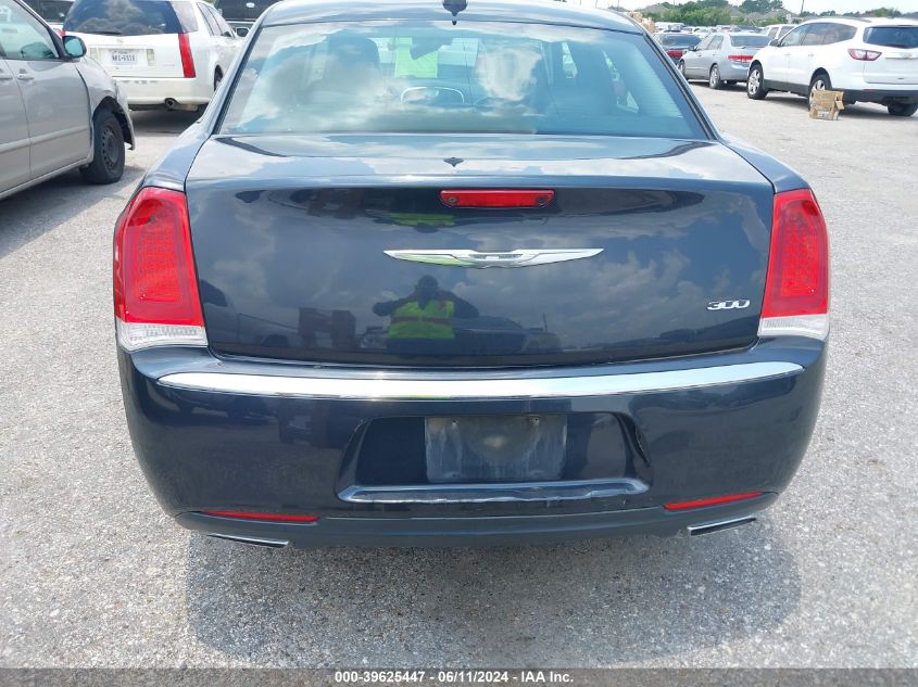 2015 Chrysler 300 Limited VIN: 2C3CCAAG2FH931923 Lot: 39625447