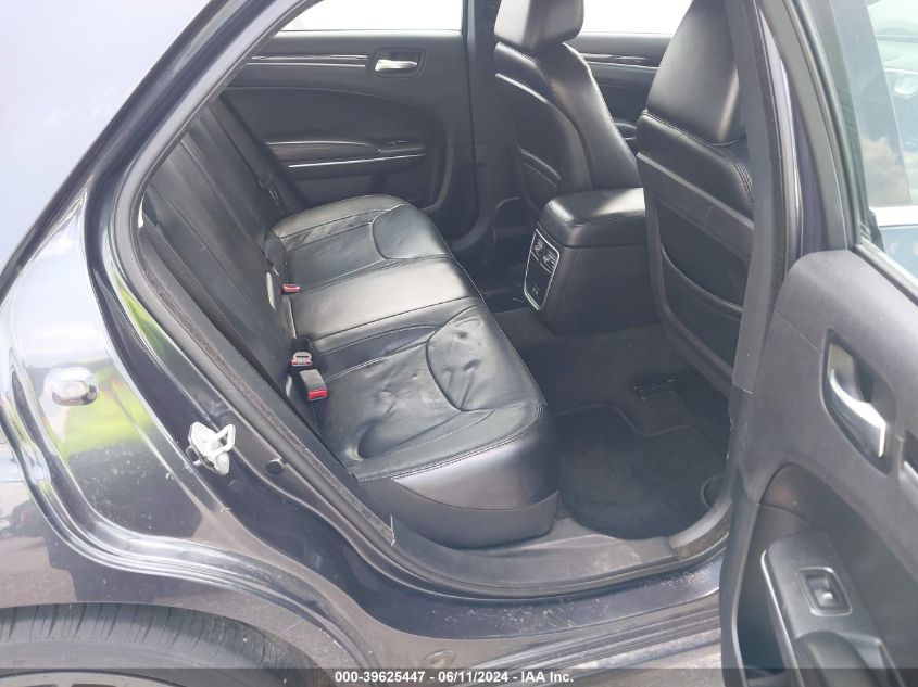 2015 Chrysler 300 Limited VIN: 2C3CCAAG2FH931923 Lot: 39625447