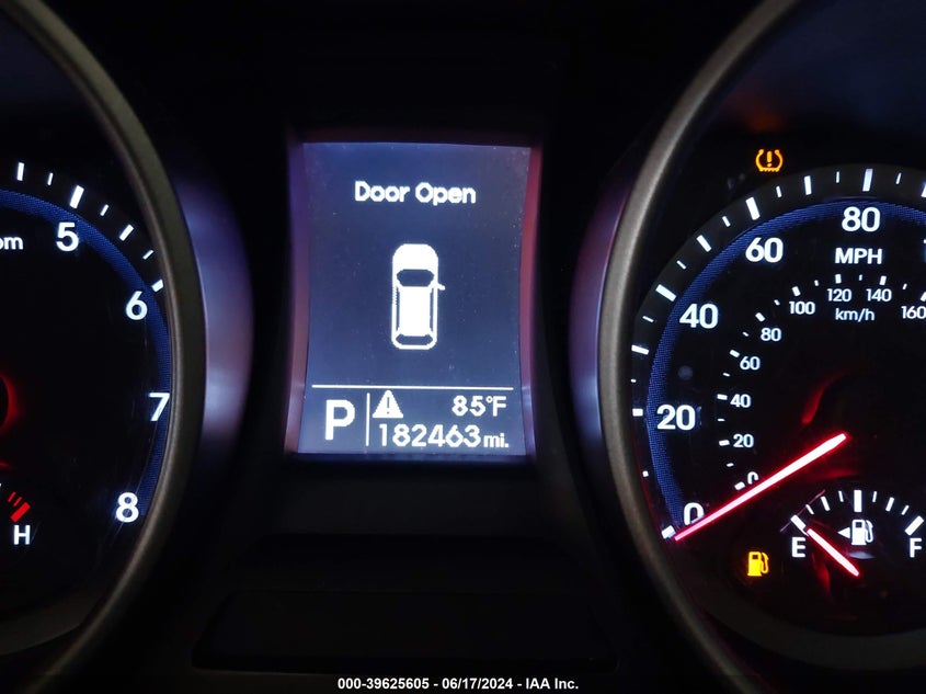 2016 Hyundai Santa Fe Sport 2.4L VIN: 5XYZT3LBXGG332125 Lot: 39625605