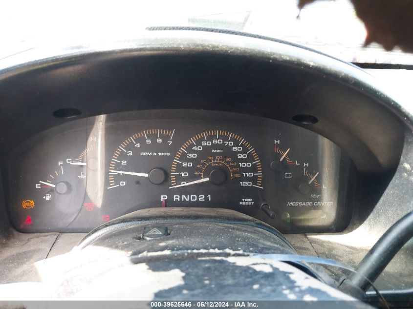 2003 Ford Expedition Eddie Bauer VIN: 1FMFU18L13LB15224 Lot: 39625646