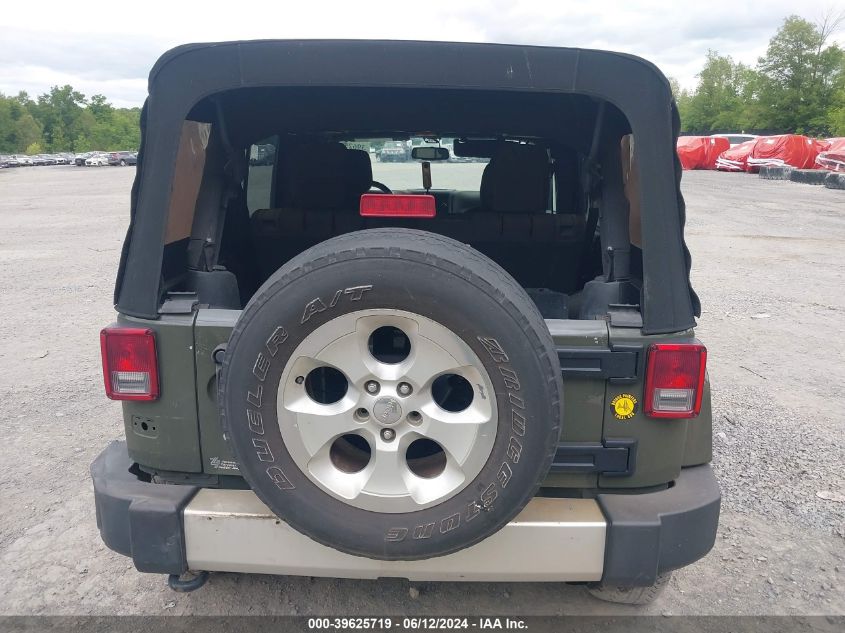 2015 Jeep Wrangler Unlimited Sahara VIN: 1C4BJWEGXFL764928 Lot: 39625719