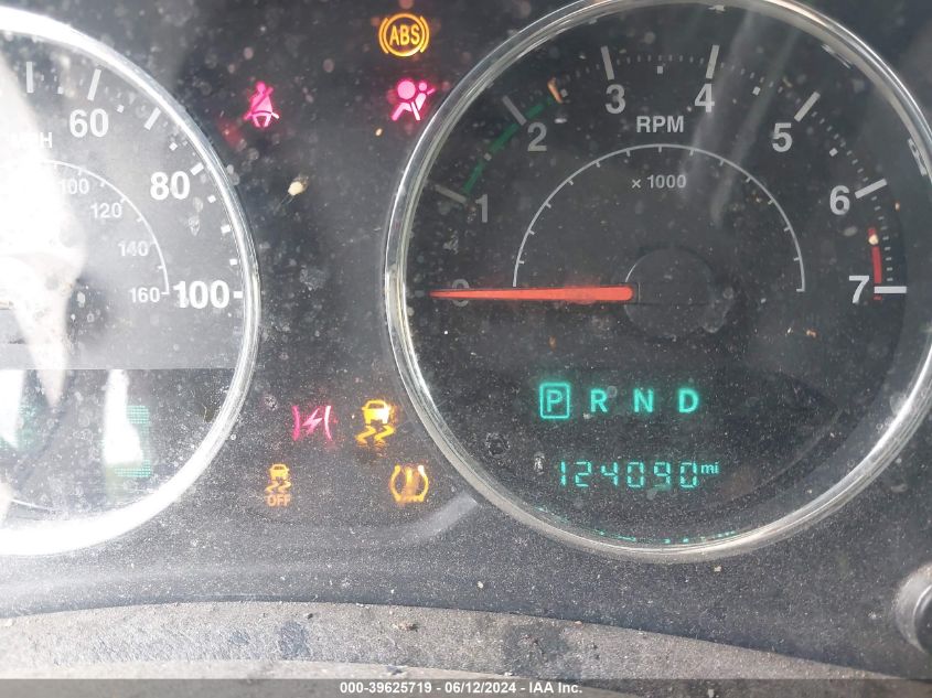 2015 Jeep Wrangler Unlimited Sahara VIN: 1C4BJWEGXFL764928 Lot: 39625719