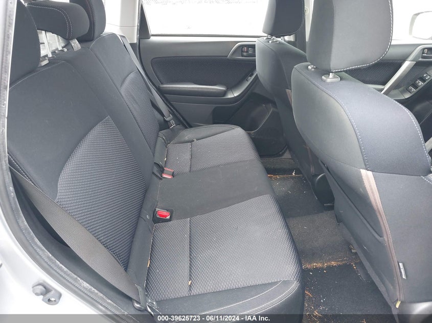 2018 Subaru Forester 2.5I VIN: JF2SJABC0JH400437 Lot: 39625723