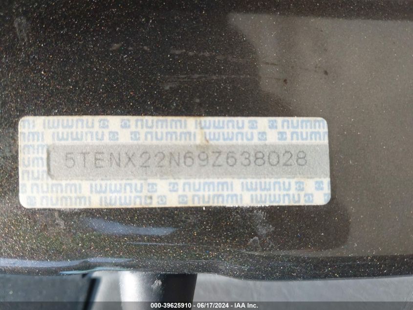 2009 Toyota Tacoma VIN: 5TENX22N69Z638028 Lot: 39625910