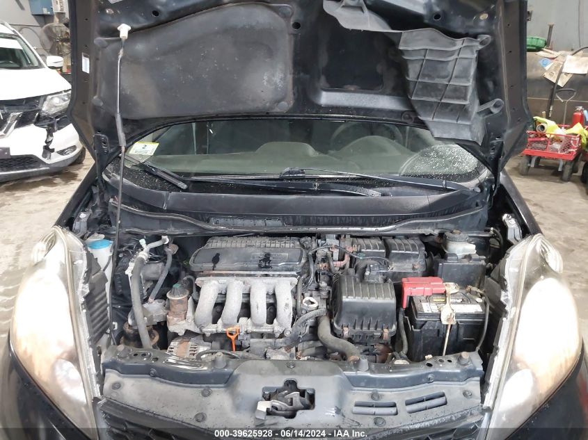 2013 Honda Fit Sport VIN: JHMGE8H55DC001274 Lot: 39625928