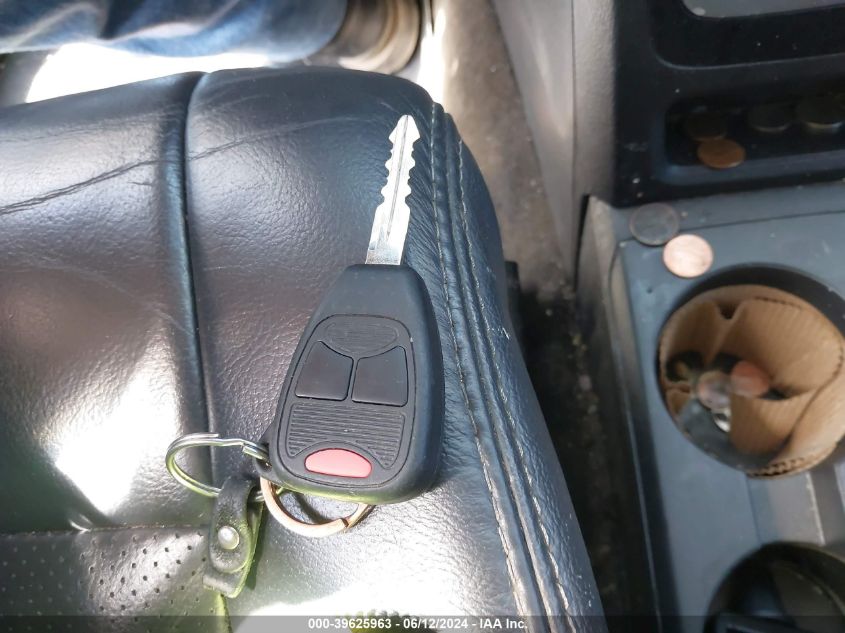 2015 Jeep Compass High Altitude Edition VIN: 1C4NJDEB3FD117786 Lot: 39625963