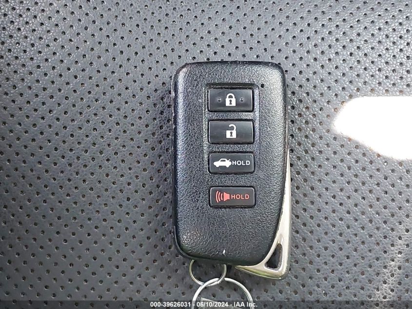 2015 Lexus Is 250 VIN: JTHBF1D27F5077810 Lot: 39626031