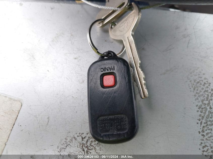 2003 Toyota Corolla Le VIN: 1NXBR32E03Z138414 Lot: 39626183