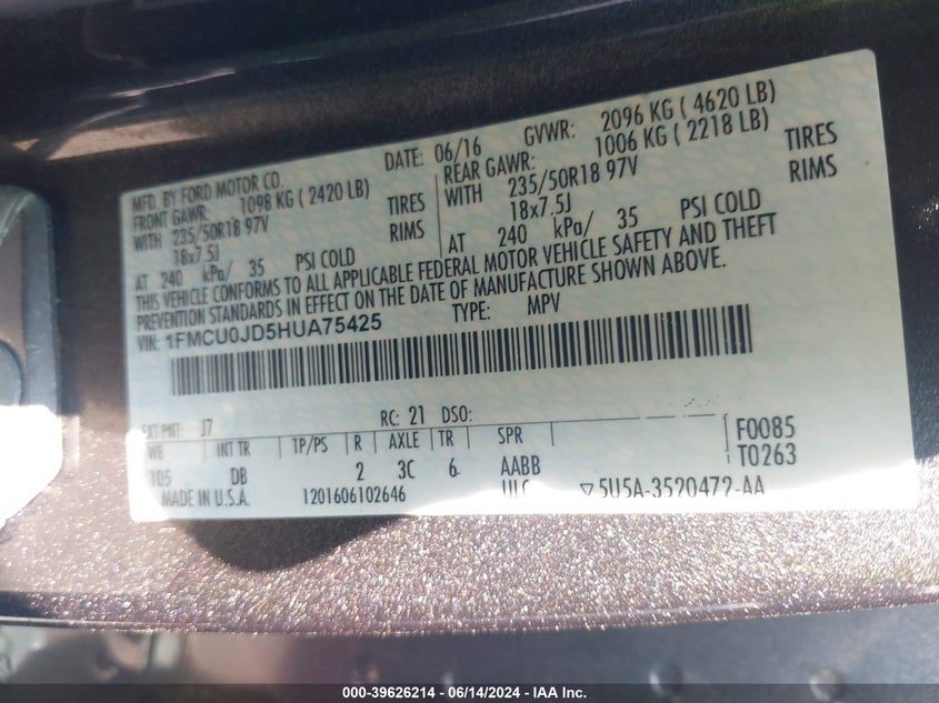 2017 Ford Escape Titanium VIN: 1FMCU0JD5HUA75425 Lot: 39626214