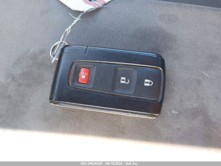 2008 Toyota Prius VIN: JTDKB20U283326586 Lot: 39626425