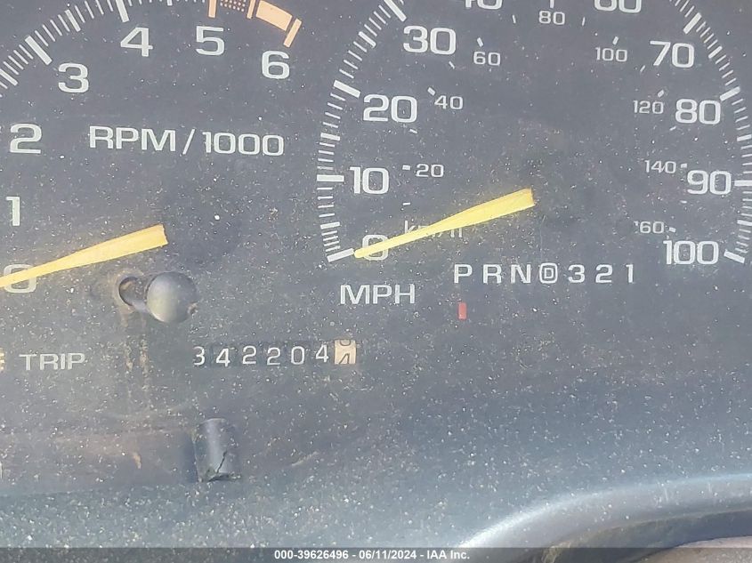 1995 Chevrolet Gmt-400 C3500 VIN: 1GCHC34N2SE242120 Lot: 39626496