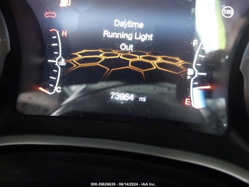 2019 Jeep Compass Latitude 4X4 VIN: 3C4NJDBB0KT670436 Lot: 39626638