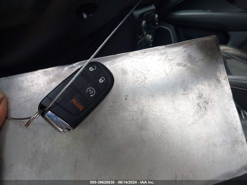 2019 Jeep Compass Latitude 4X4 VIN: 3C4NJDBB0KT670436 Lot: 39626638