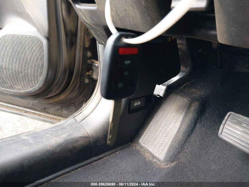 2014 Honda Cr-V Lx VIN: 5J6RM3H35EL004282 Lot: 39626690