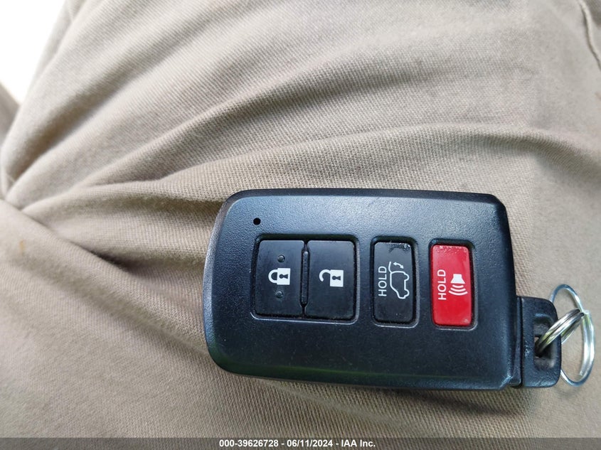 2017 TOYOTA RAV4 LIMITED - 2T3DFREV2HW571361