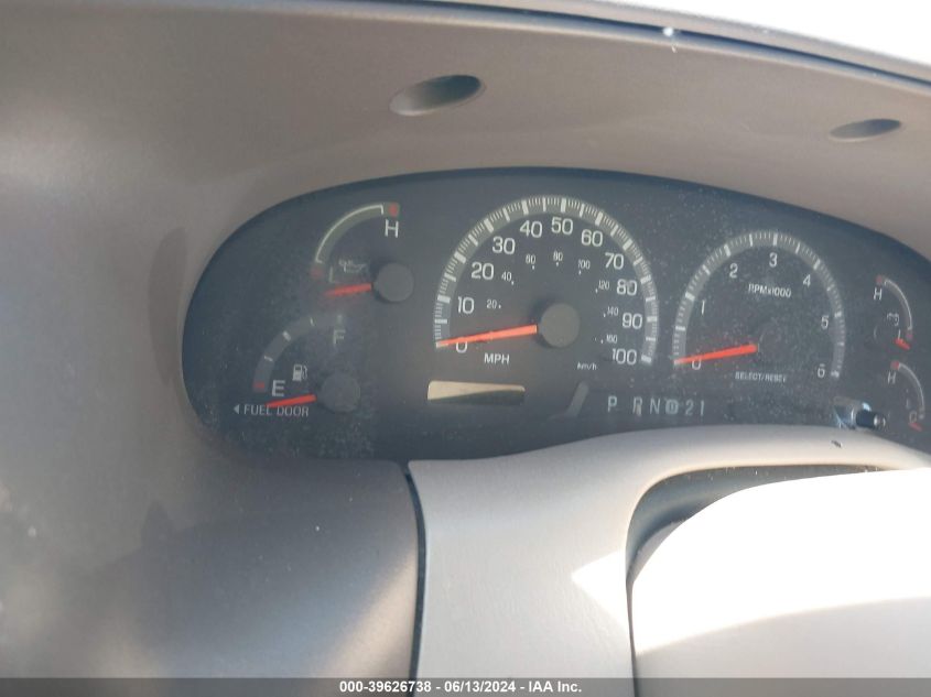 1999 Ford Expedition Eddie Bauer/Xlt VIN: 1FMRU17L7XLB97111 Lot: 39626738