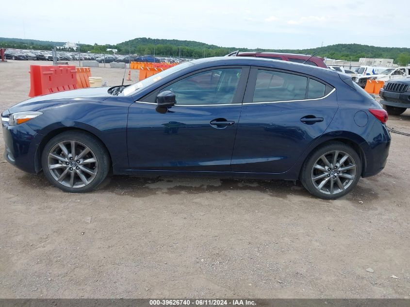 3MZBN1L39JM266800 2018 Mazda Mazda3 Touring