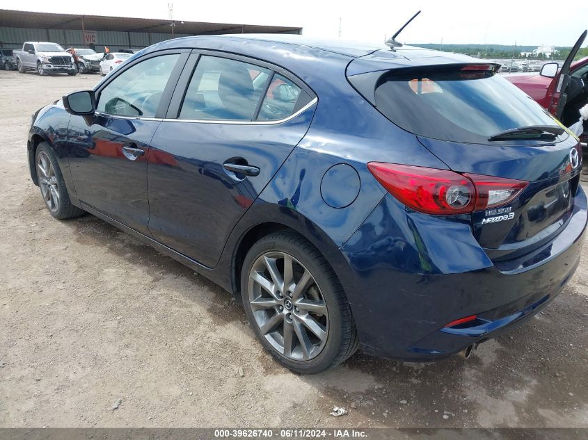 3MZBN1L39JM266800 2018 Mazda Mazda3 Touring