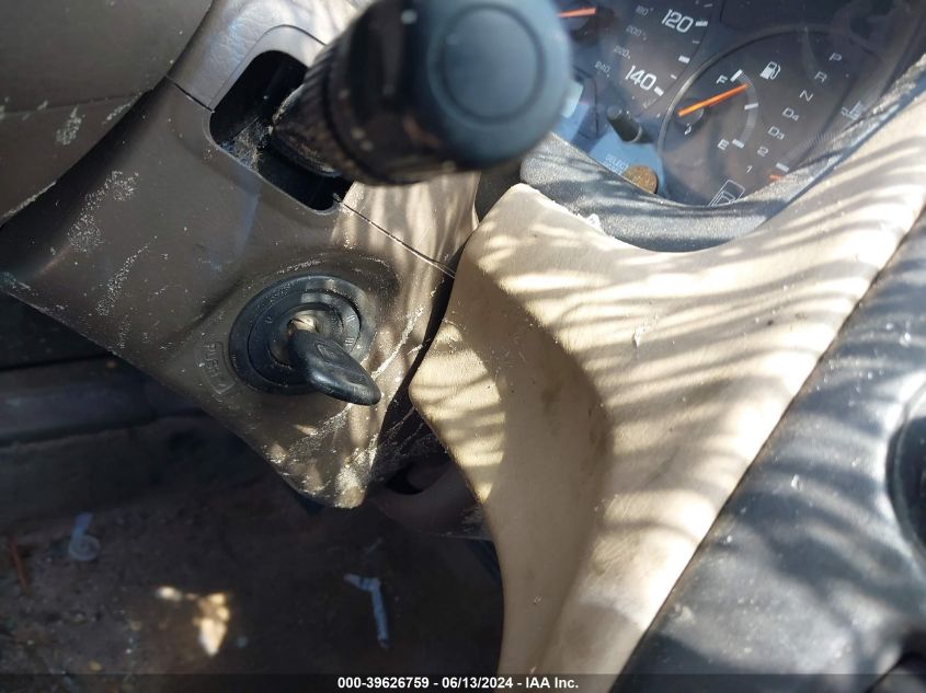 2000 Honda Accord 2.3 Ex VIN: JHMCG5664YC025820 Lot: 39626759