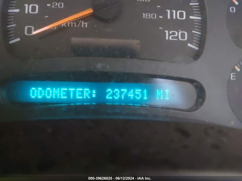 2003 GMC Sierra 1500 Sle VIN: 2GTEC19T031100852 Lot: 39626825