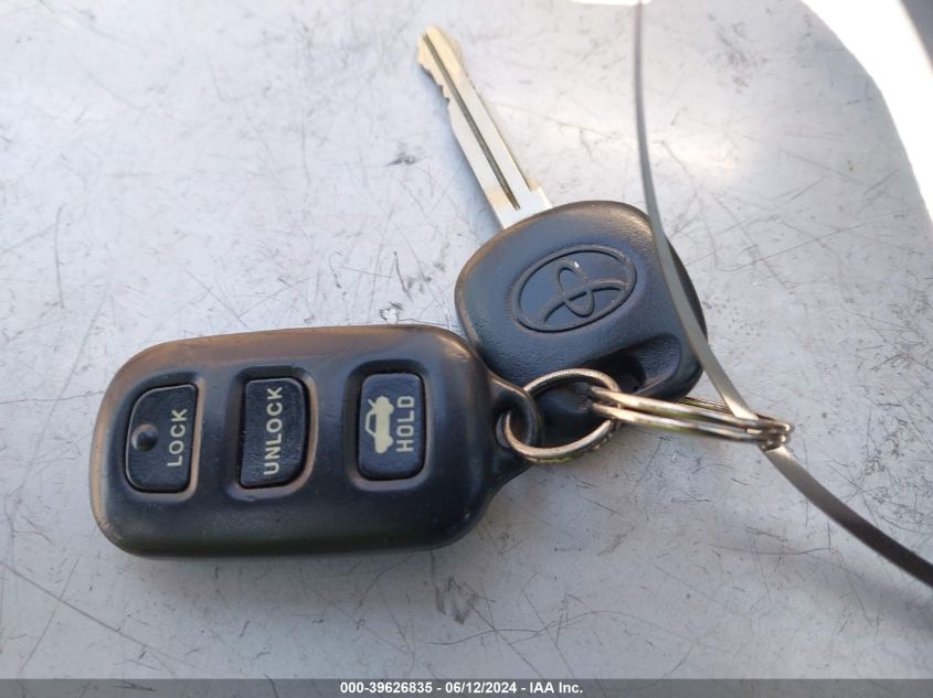 2004 Toyota Camry Xle V6 VIN: 4T1BF32K54U585546 Lot: 39626835