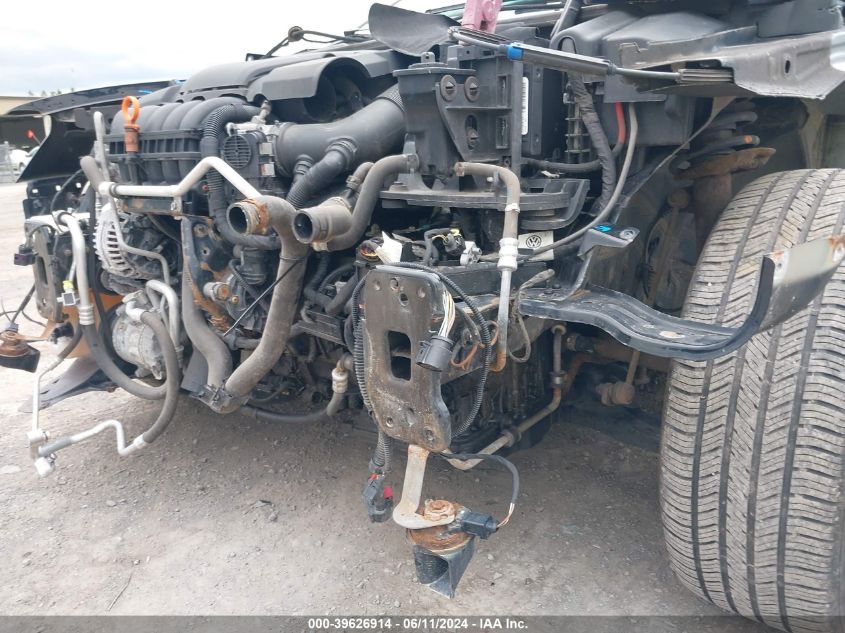 2013 Volkswagen Passat 2.5L Se VIN: 1VWBP7A33DC034604 Lot: 39626914