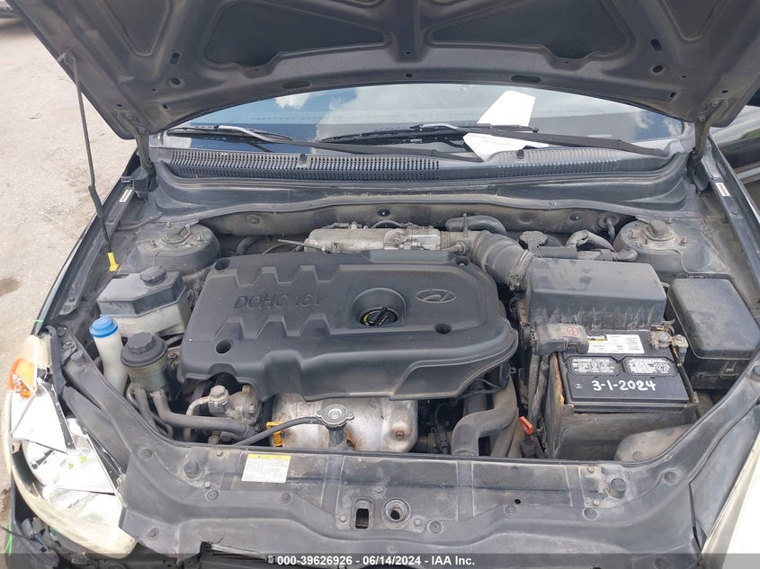 2008 Hyundai Accent Gls VIN: KMHCN46C58U270784 Lot: 39626926