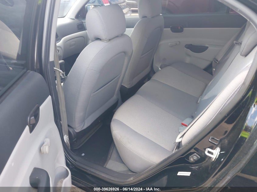 2008 Hyundai Accent Gls VIN: KMHCN46C58U270784 Lot: 39626926