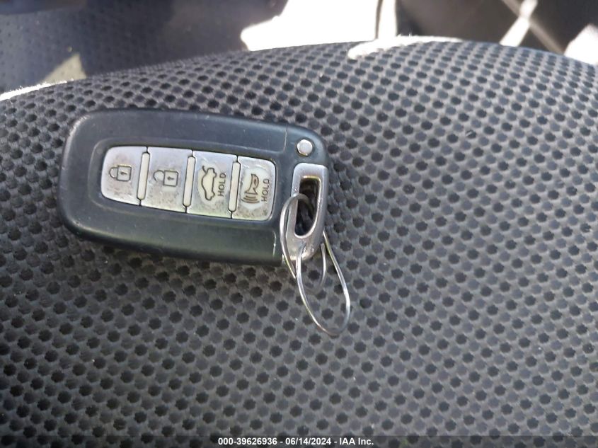 2013 Hyundai Sonata Se 2.0T VIN: 5NPEC4AB6DH653834 Lot: 39626936