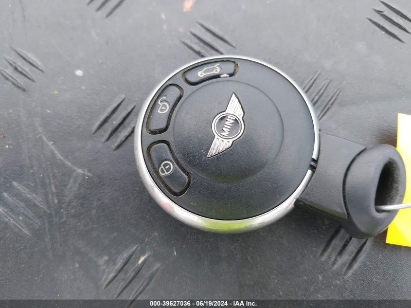 2012 Mini Cooper S Countryman VIN: WMWZC5C51CWL57995 Lot: 39627036