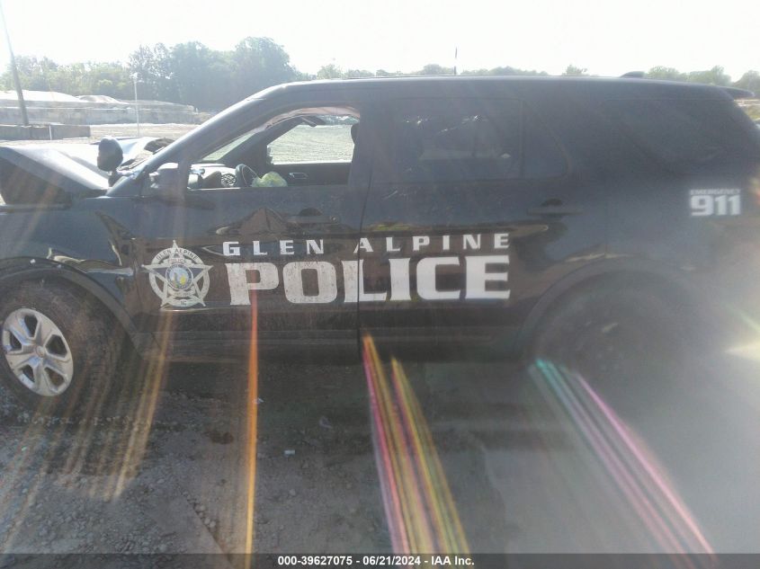 2017 Ford Utility Police Interceptor VIN: 1FM5K8AR0HGD93802 Lot: 39627075