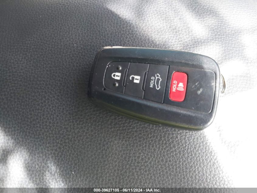 2T3W1RFV2MW123914 2021 Toyota Rav4 Xle