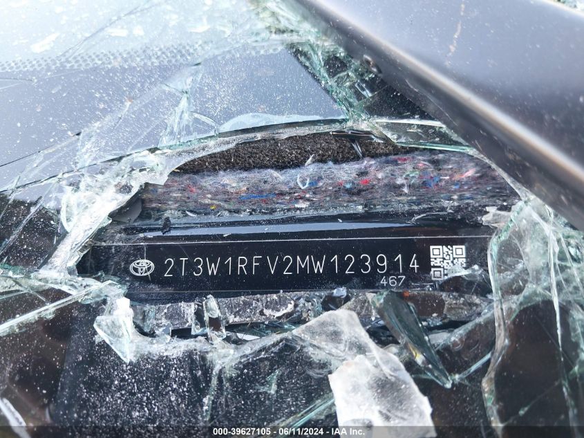 2T3W1RFV2MW123914 2021 Toyota Rav4 Xle