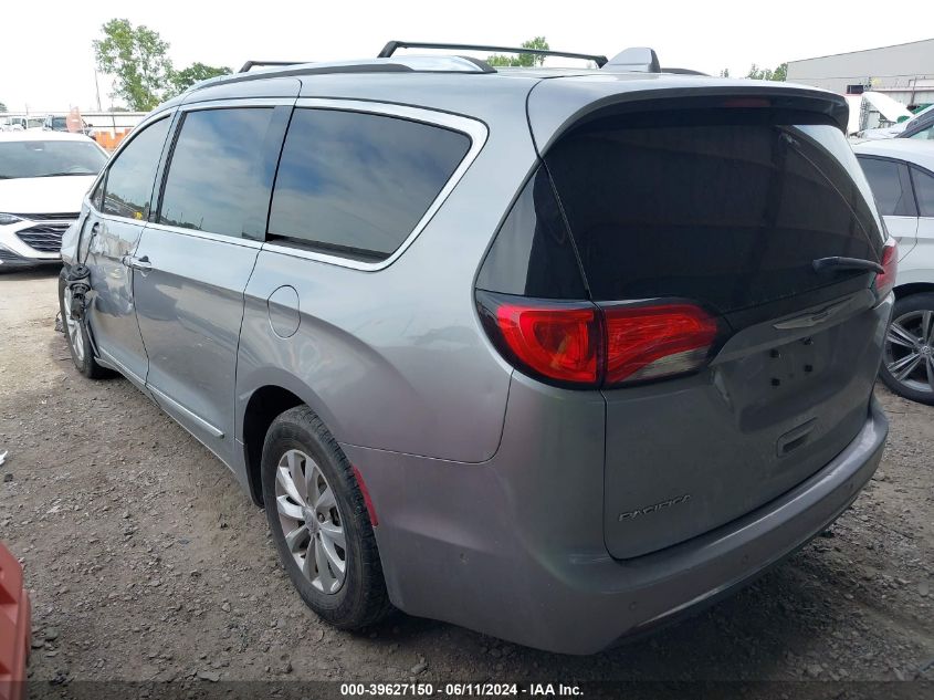 2C4RC1BG3JR314733 2018 CHRYSLER PACIFICA - Image 2