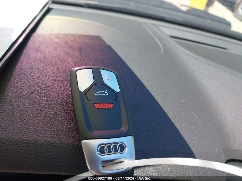 2018 Audi A4 2.0T Premium/2.0T Tech Premium VIN: WAUENAF40JA063776 Lot: 39627188