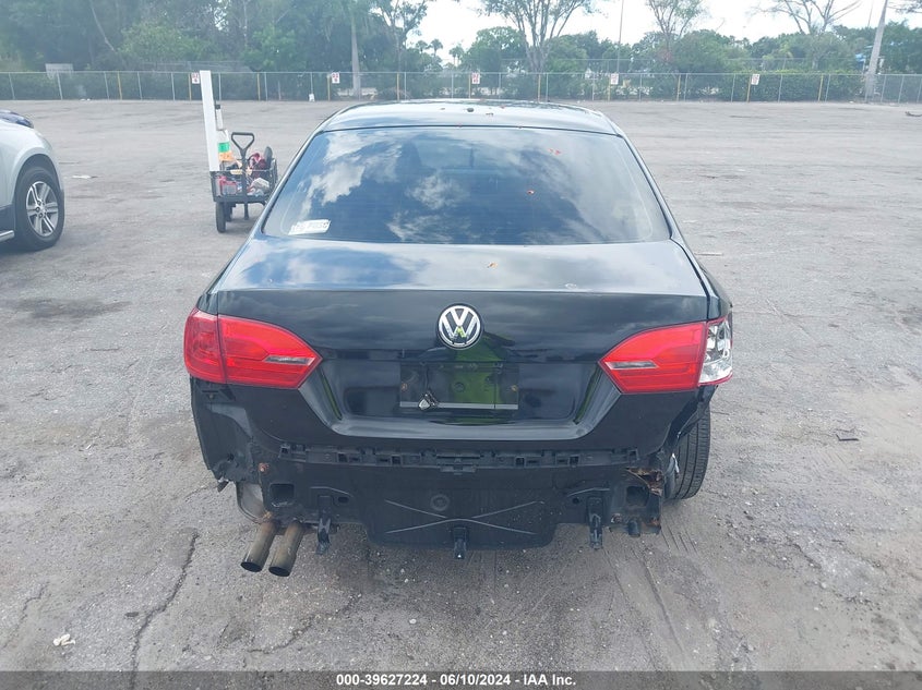 2012 Volkswagen Jetta 2.0L S VIN: 3VW2K7AJ0CM385058 Lot: 39627224